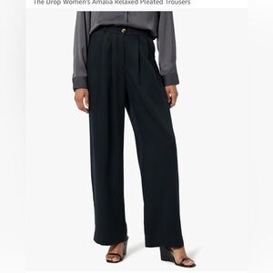 Women’s Relaxed Pleated Trouser